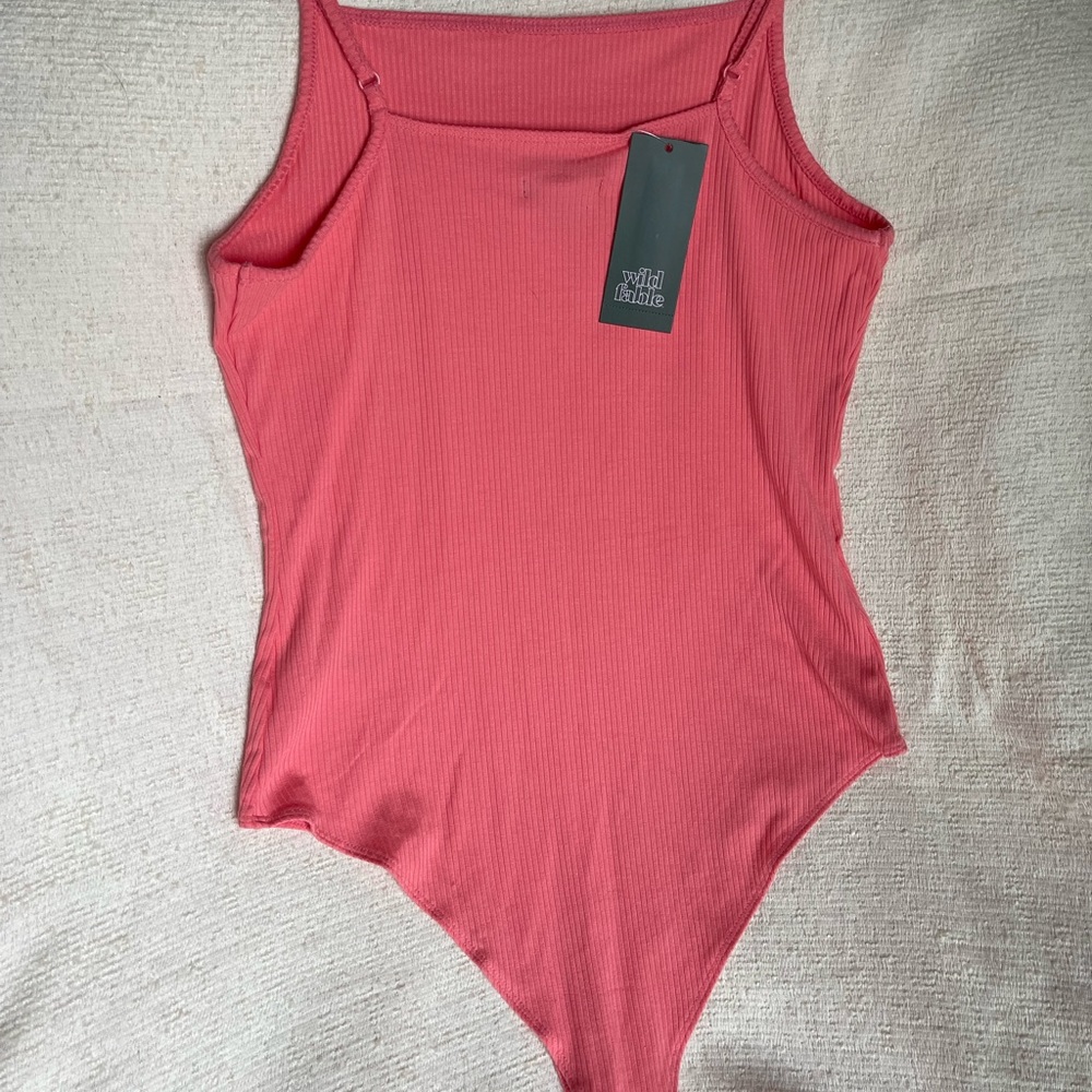NWT Women's spaghetti strap bodysuit - wild fable™ Vibrant Pink - Picture 3 of 5